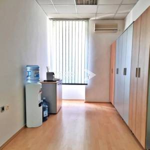 Centar, 112m2, idealno za poslovni prostor