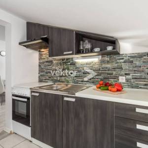 Centar, 3-soban stan, idealan za investiciju