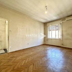 Centar, 3-soban stan na atraktivnoj lokaciji