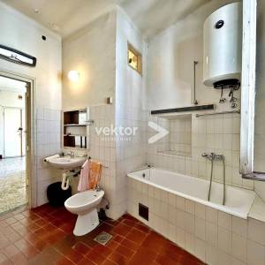 Centar, 3-soban stan na atraktivnoj lokaciji