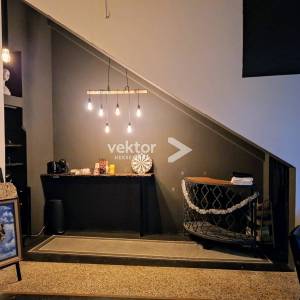 Centar, poslovni prostor, 93m2