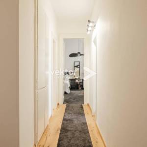 Centar, stan s dvije stambene jedinice, idealan za investiciju