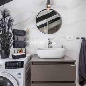 Centar, stan u strogom centru, najam