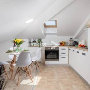 Centar, stan u strogom centru, najam