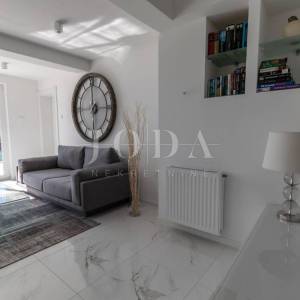 Crikvenica kuća sa 4 stana