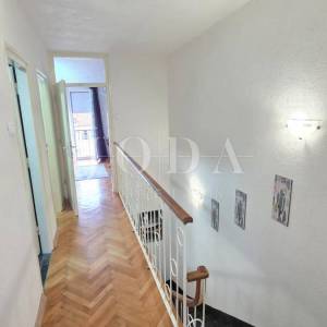 Crikvenica kuća u centru