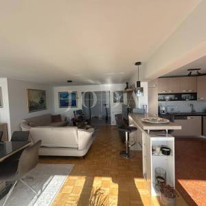 Crikvenica-Prostrani stan u blizini mora