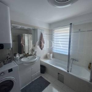 Crikvenica-Prostrani stan u blizini mora