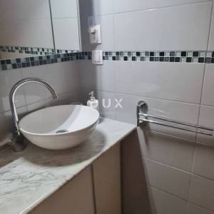 CRIKVENICA, SELCE - kuća u centru grada, samo 280 od mora