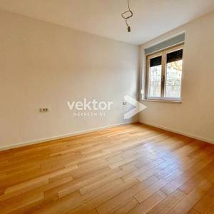 Crikvenica, stan s okućnicom i garažom, novogradnja