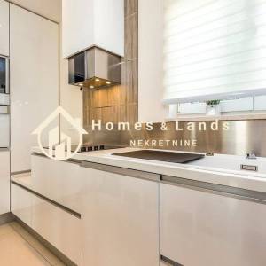 Crikvenica,luksuzni 4-soban apartman s bazenom,terasom,okućnicom i PM