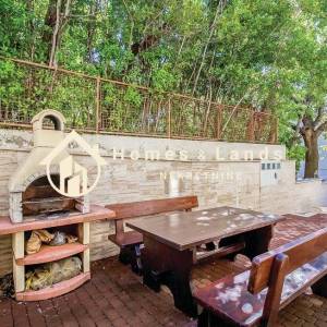 Crikvenica,luksuzni 4-soban apartman s bazenom,terasom,okućnicom i PM