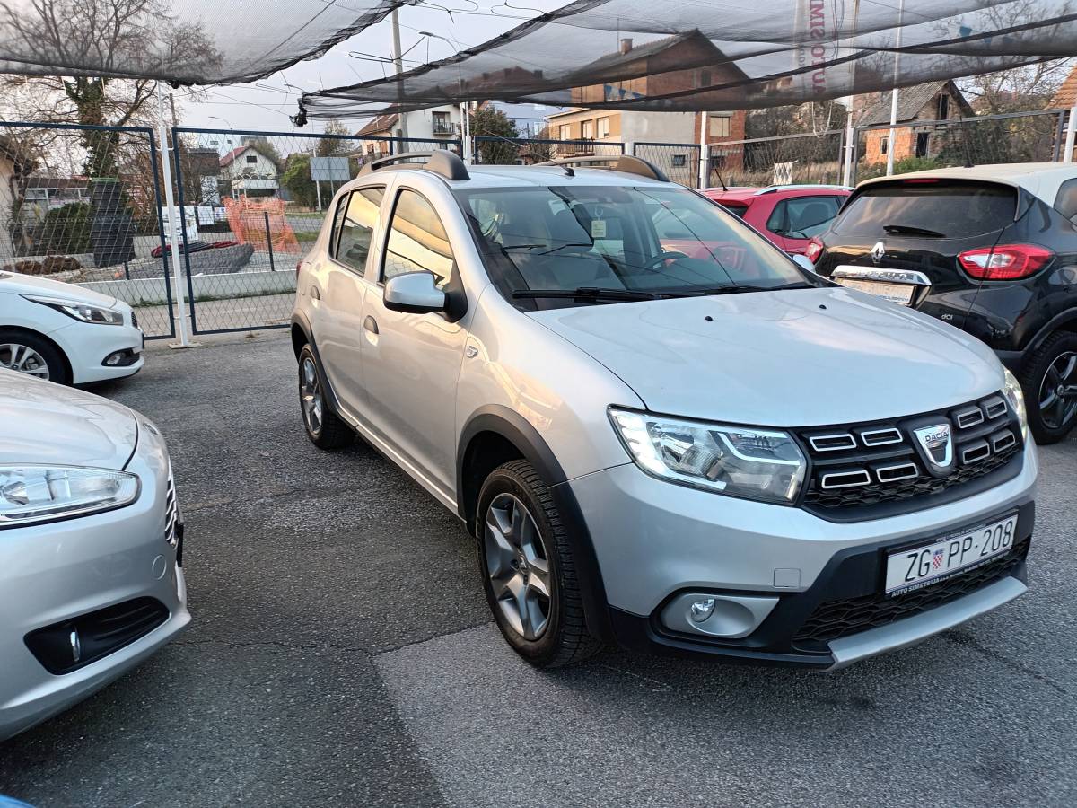 Dacia Sandero Stepwey 1.5 DCi  Klima ,kuka,1 vlasnik,servisna knjiga