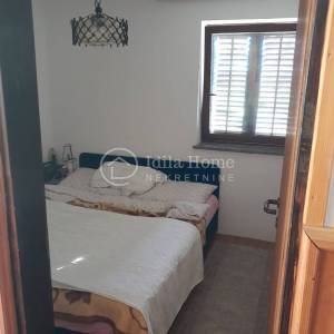 DESINIĆ/KUĆA 150 m2