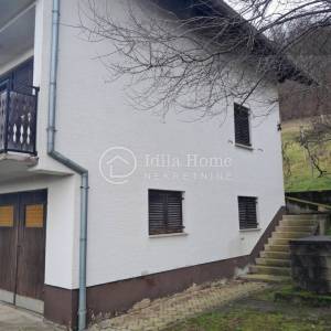 DESINIĆ/KUĆA 150 m2