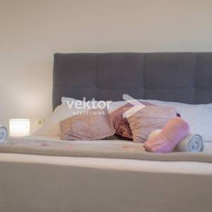 Dobrinj, nova moderna kuća u središtu otoka