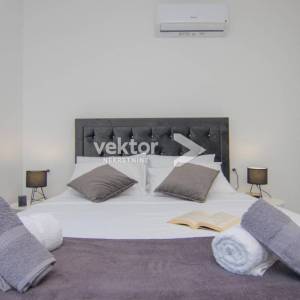 Dobrinj, nova moderna kuća u središtu otoka