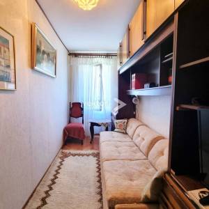 Donja Vežica, uredan stan u peterokatnici