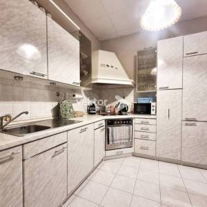 Donji Zamet, 96m2, dvije stambene jedinice, parking osiguran