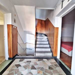 Donji Zamet, dvojna kuća na vrlo dobroj poziciji