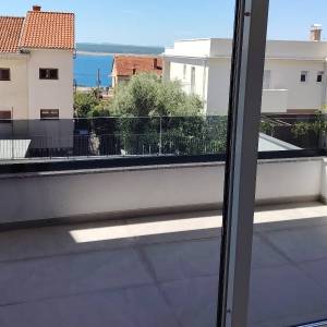 Dramalj, novogradnja, 300 m od mora, parking S1