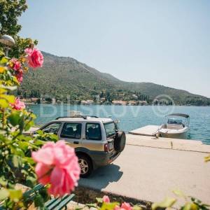 Dubrovnik, Zaton, prvi red do mora, kamena vila na 2.500m2 zemljišta