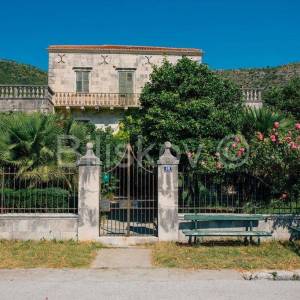 Dubrovnik, Zaton, prvi red do mora, kamena vila na 2.500m2 zemljišta