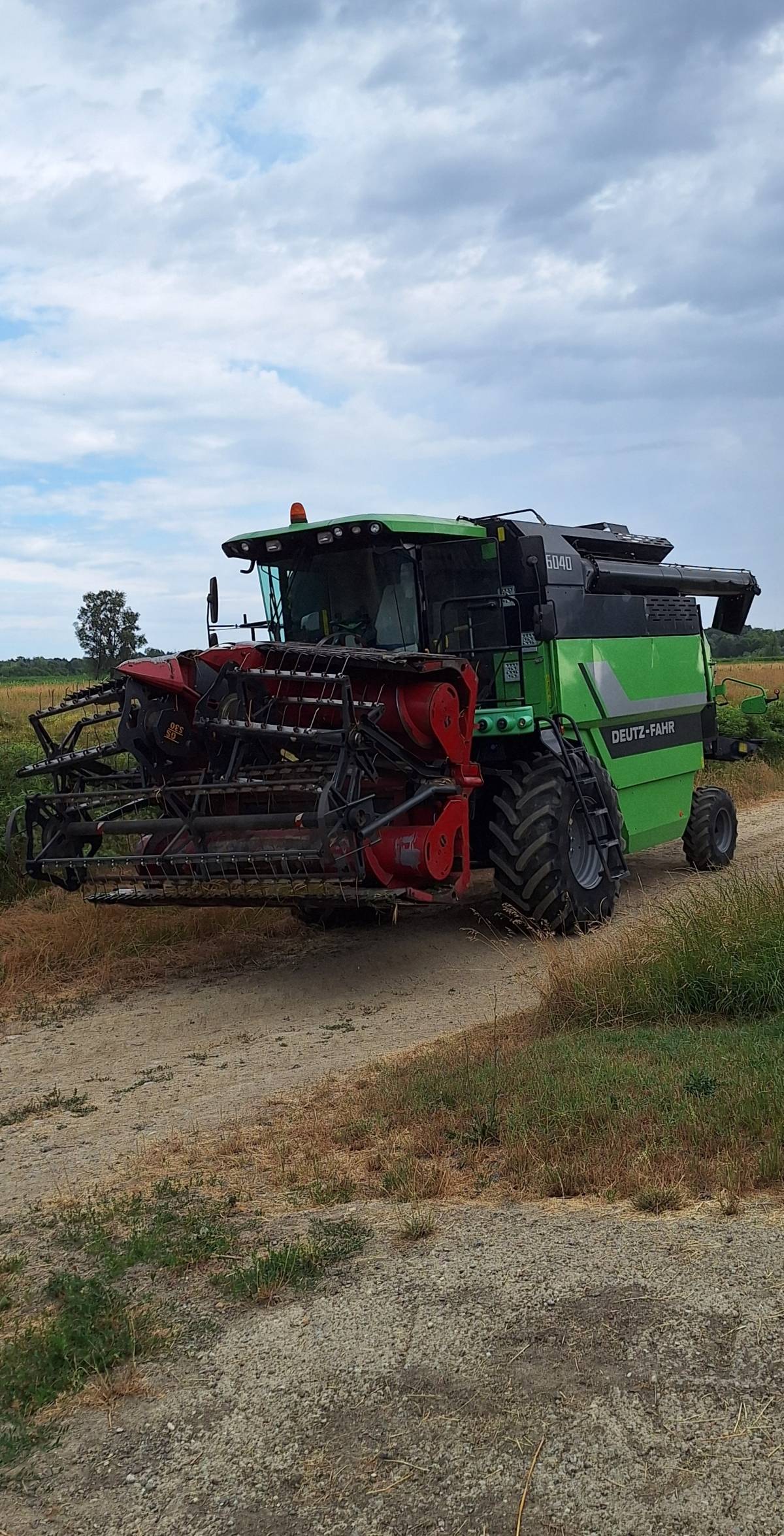 Deutz-Fahr 6040 žitna i kukurzna adaptacija