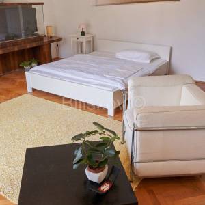 Dugoročan najam, Bačvice Split, 1 soba