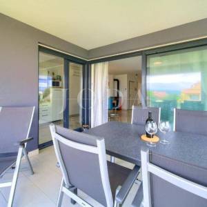 Dva moderna apartmana na izvrsnoj lokaciji blizu mora