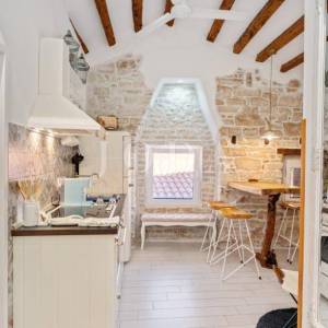 Dva prekrasna apartmana u centru ROVINJA