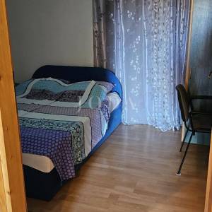 Dva stana sa parkingom u prizemlju obiteljske kuće,Labin okolica