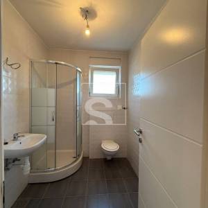 Dvosoban stan na atraktivnoj lokaciji - novogradnja - uporabna