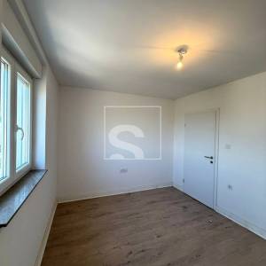 Dvosoban stan na atraktivnoj lokaciji - novogradnja - uporabna