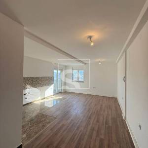 Dvosoban stan na atraktivnoj lokaciji - novogradnja - uporabna