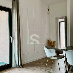 Ekskluzivna prizemnica s bazenom na vrhunskoj lokaciji