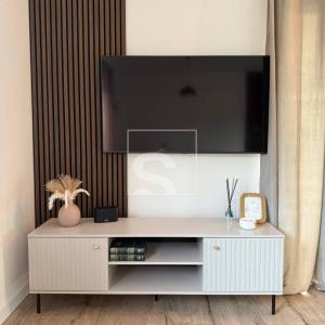 Ekskluzivna prizemnica s bazenom na vrhunskoj lokaciji