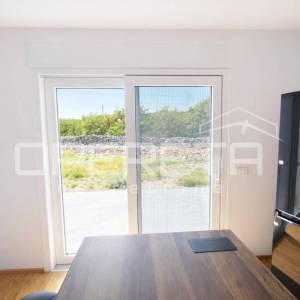 Energetski efikasna kuća uz more u Vrbniku, 139 m2, otok Krk