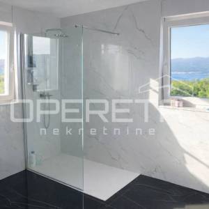 Energetski efikasna kuća uz more u Vrbniku, 139 m2, otok Krk