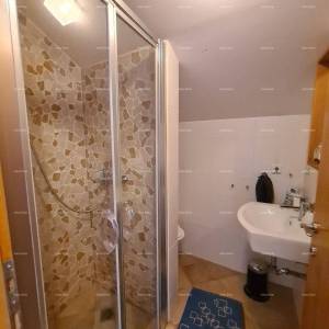 Fažana! Renovirana istarska kuća u nizu!