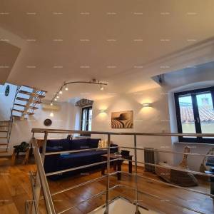 Fažana! Renovirana istarska kuća u nizu!