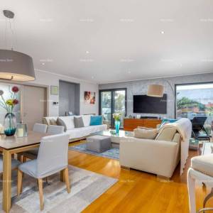 FAŽANA - Samostojeća vila premium klase, sa bazenom, liftom / 100 m od Aleje maslina.