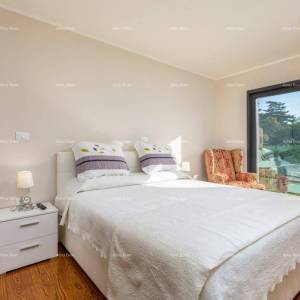 FAŽANA - Samostojeća vila premium klase, sa bazenom, liftom / 100 m od Aleje maslina.