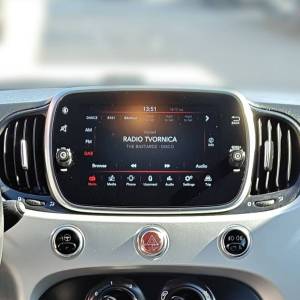 Fiat 500 1.0 BSE BSG CONNECT