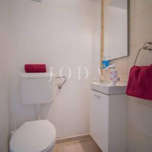 Fužine, Lič kuća u zelenoj oazi