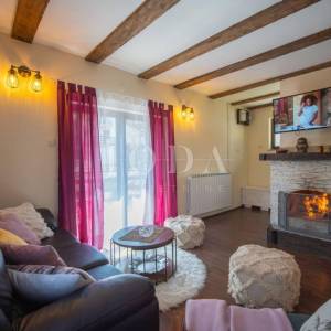 Fužine, Lič kuća u zelenoj oazi