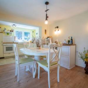 Fužine, Lič kuća u zelenoj oazi