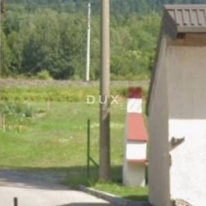 FUŽINE, VRATA- zemljište 300m2 S GRAĐEVINSKOM DOZVOLOM!!!  u blizini jezera 