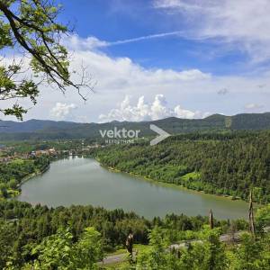 Fužine, zemljište s građevinskom dozvolom, 500 m od jezera
