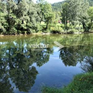 Gorski kotar, kuća, 200m od Kupe